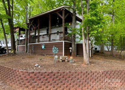 102 Catawba Court