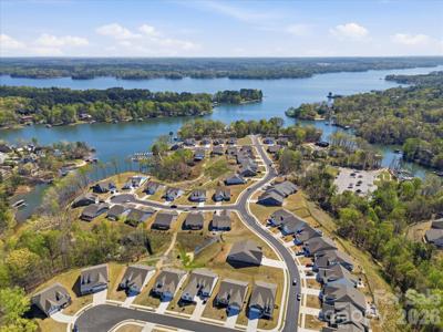 7004 Treetop Court
