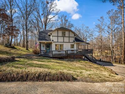108 Three Oaks Lane
