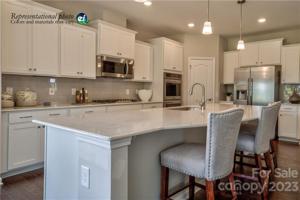 15625 Aviary Orchard