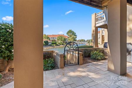 18009 Kings Point Drive