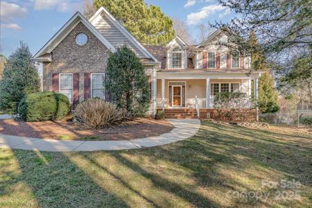125 Cherokee Drive