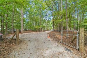 1671 Twin Lakes Road