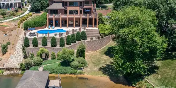 368 Players Ridge Road