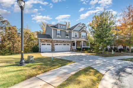 423 Crisfield Court