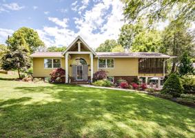 556 10th Street Drive NW