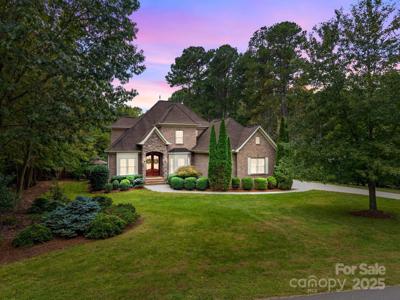 117 Wolf Hill Drive
