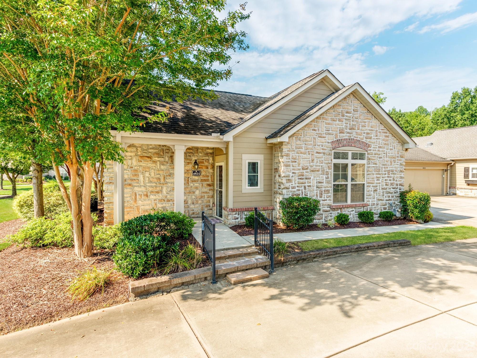 4821 Polo Gate Boulevard, Charlotte, NC lhrmls01745817