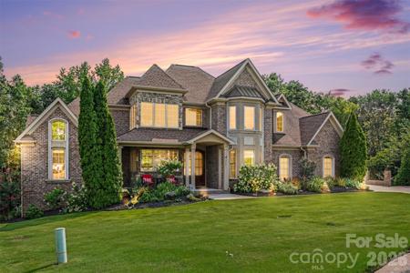 470 Swift Creek Cove