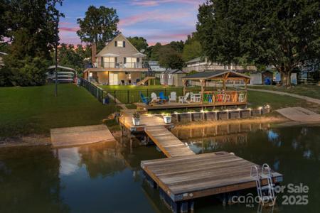 153 Bluewing Lane