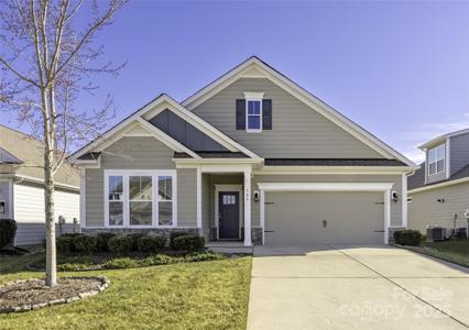 106 Chase Water Drive