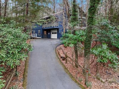 3703 Connestee Trail