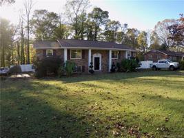 3611 12th Street Drive NE