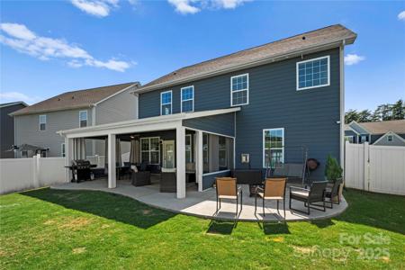 3877 Lake Breeze Drive