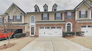 211 Chartwell Lane