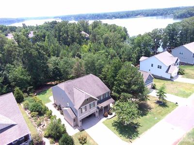 15229 Windward Lane