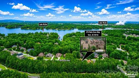 275 Palm Cove Way
