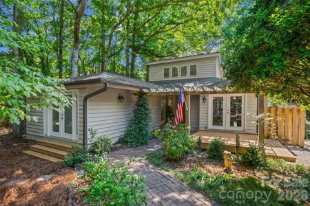 2 Five Oaks Lane
