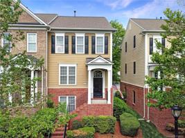 913 Lyndley Drive