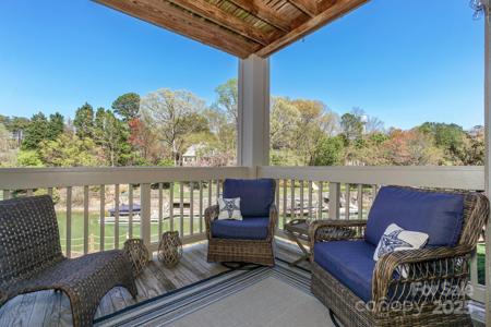 104 Pier 33 Drive
