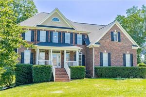 4858 Elmhurst NE