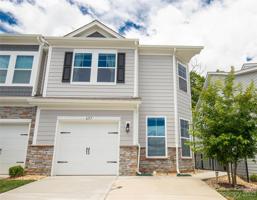 657 Cypress Glen