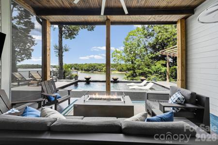 29012 Silver Fox Drive