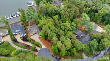 124 Archer Glen