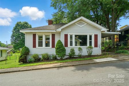 435 Sixteenth Street