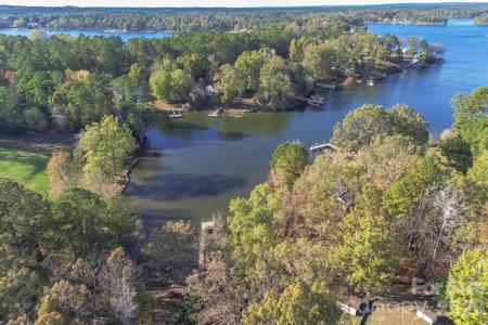1645 Rolling Hills Road