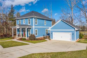 1067 33rd Ave Loop NE