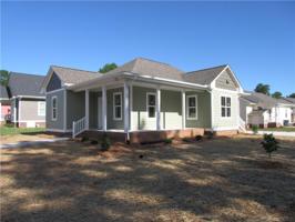 1052 33rd Ave Loop NE