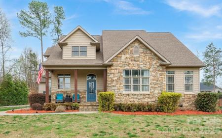 140 Pine Bluff Drive