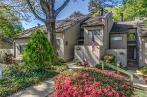 24 Longbow Court