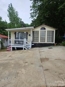157 Dogwood Circle