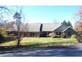 32 River Drive 