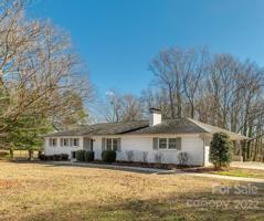2714 Mt Holly Huntersville