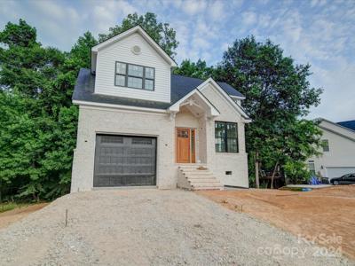 2207 Mt Isle Harbor Drive