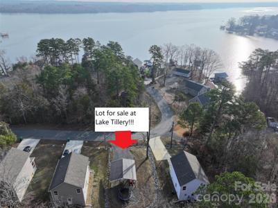 000 Lake Head Road