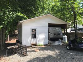 121 Lakeview Trail