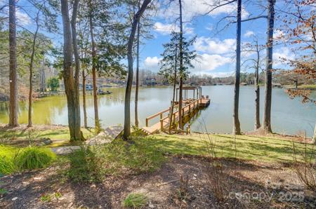 2139 Peninsula Drive