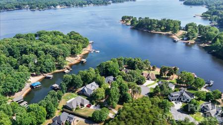 8806 Hearthstone Court