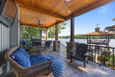 360 Tamarac Shores Drive