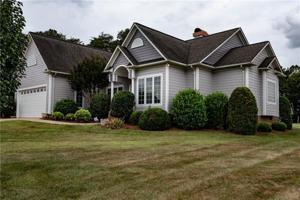 4621 19th St Court NE