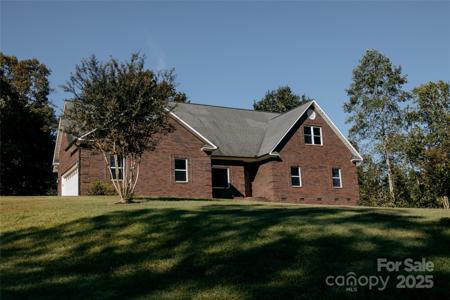 182 Canal Drive