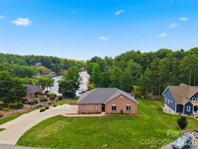 495 Windsor Drive