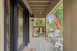 81 Ridgeport Road