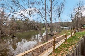 4136 Charlotte Highway