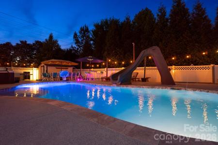 4105 Autumn Cove Drive