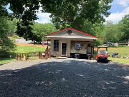 148 Twin Bluff Trail